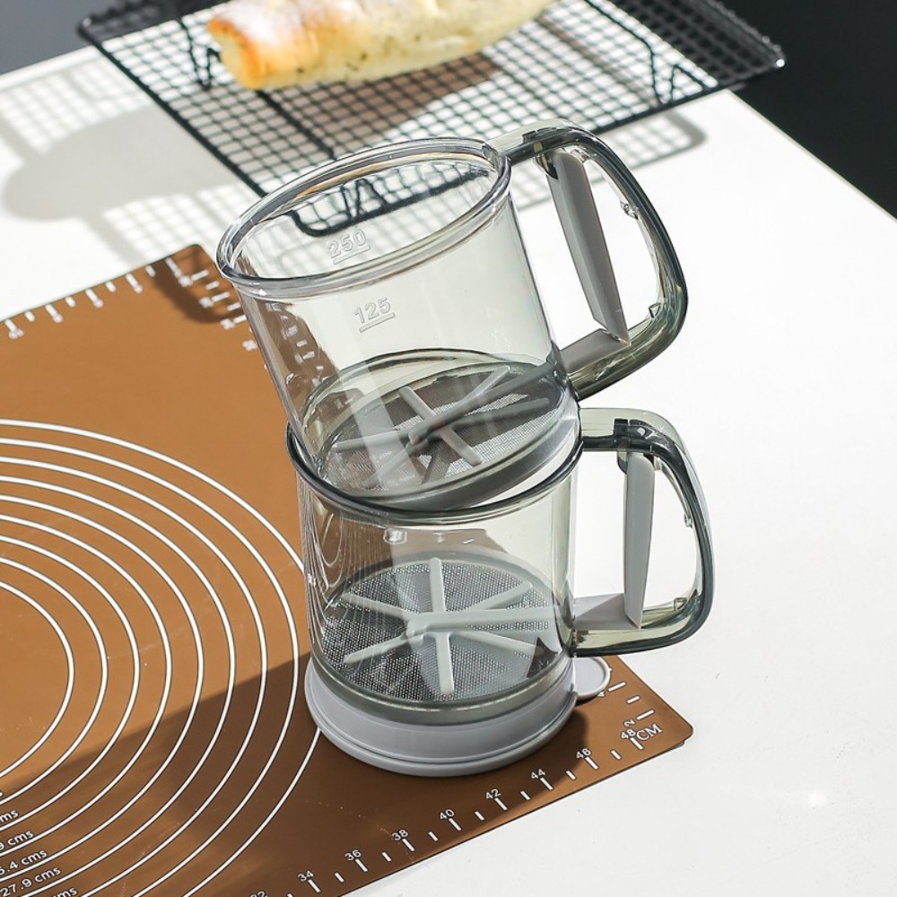 はい、二重層小麦粉ふるい器、ハンドル付きベーキングツール、手 - Baking Powder Kitchen のレビューと価格