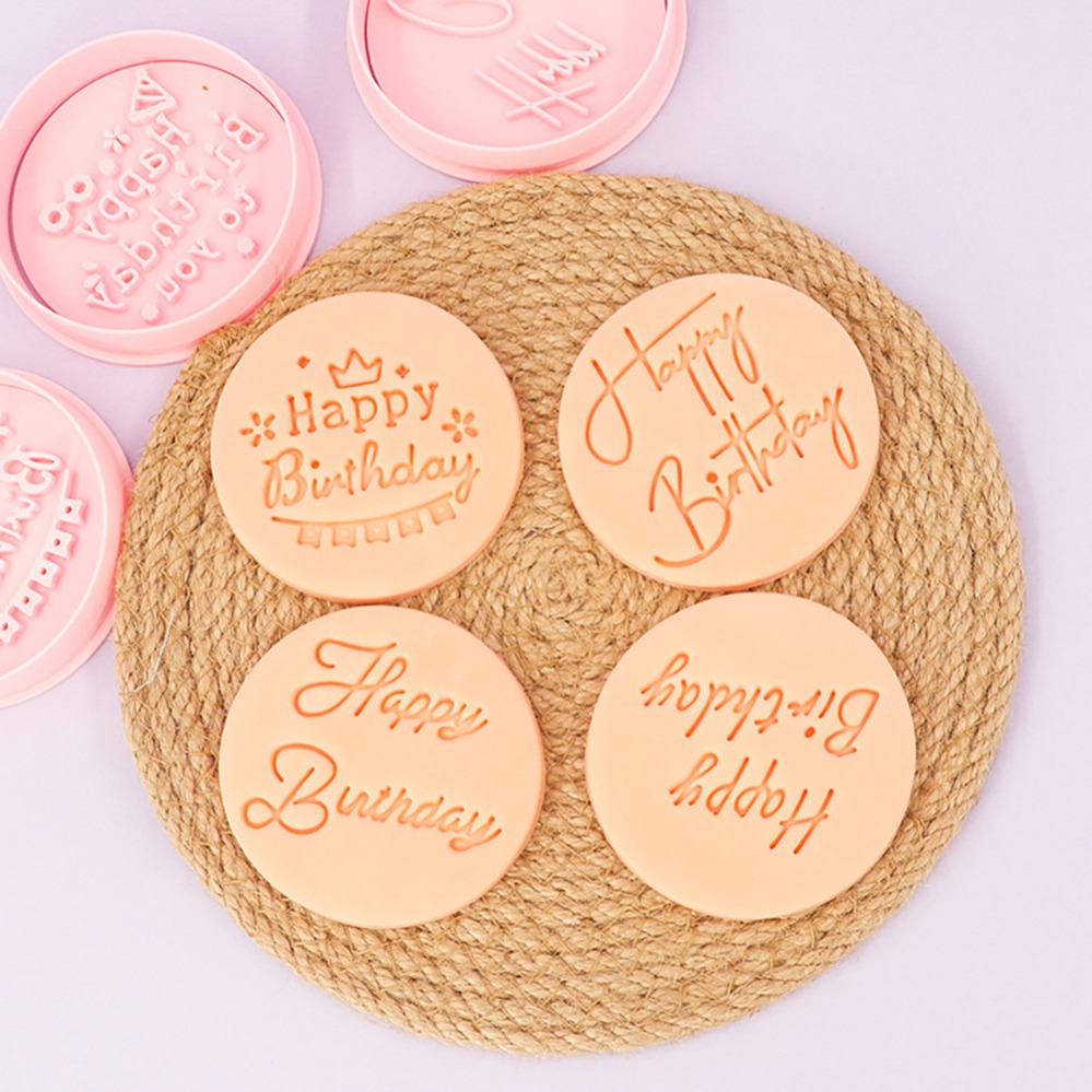 ハッピーバースデー クッキーカッター ビスケット型抜き キッ - Kitchen Baking Supplies のレビューと価格