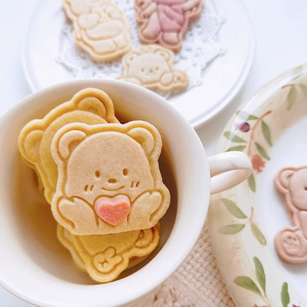 Nong Noey クッキーカッター漫画クマビスケット型クッ - Kitchen Baking Supplies のレビューと価格